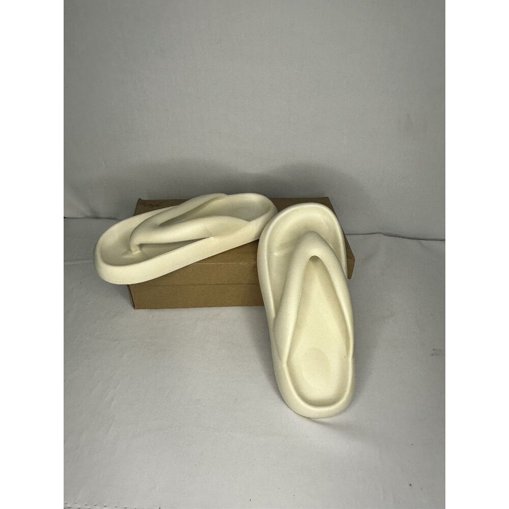 Micas Womens Foam Slide Sandals Size 6 ivory